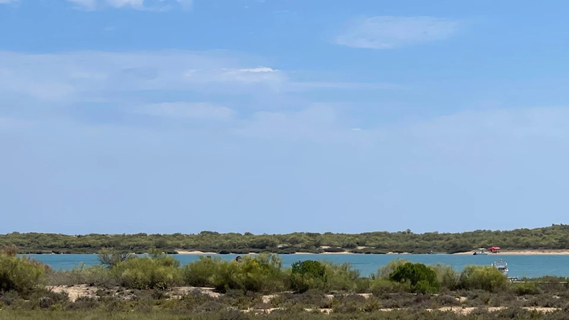 Chalet En Primera Linea De Una Planta Con Piscina Privada Y Acceso Directo A La Playa El Rompido Spain
